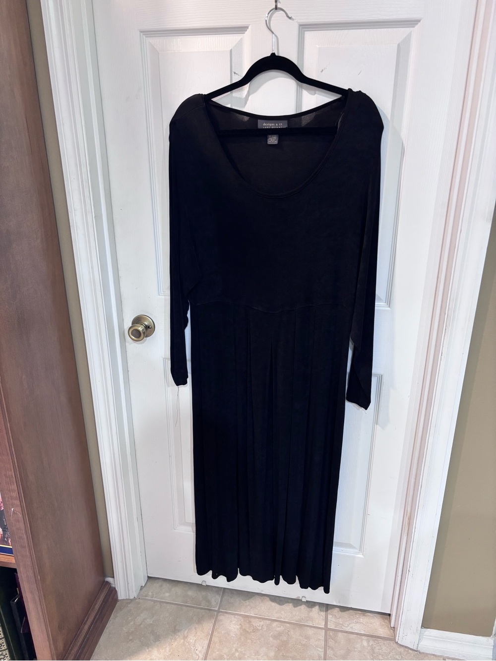 Lane Bryant Black Long Sleeve Midi Dress